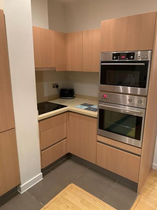 Stunning 2 Bed Flat! Centrally Located In London, Uk! Εξωτερικό φωτογραφία