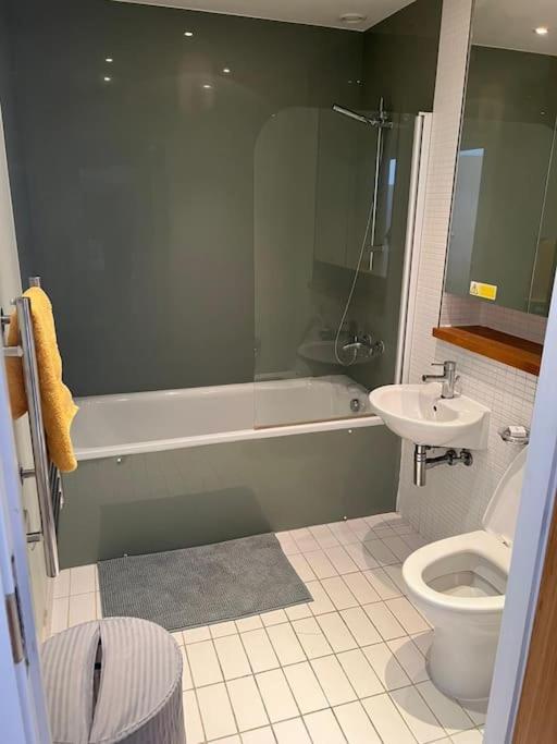 Stunning 2 Bed Flat! Centrally Located In London, Uk! Εξωτερικό φωτογραφία
