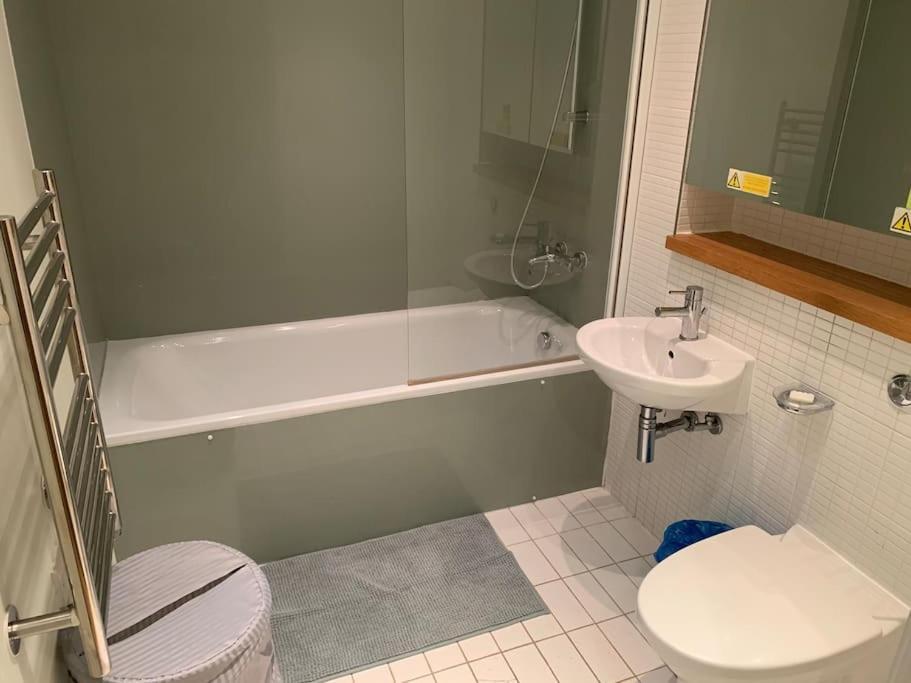 Stunning 2 Bed Flat! Centrally Located In London, Uk! Εξωτερικό φωτογραφία